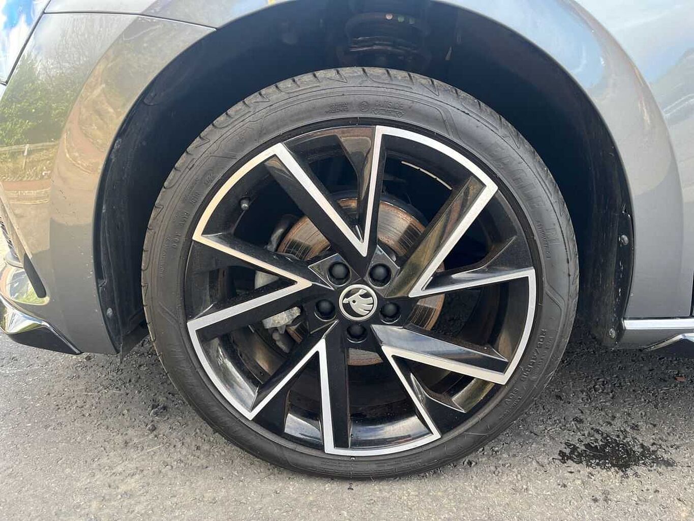 SKODA Karoq SUV 1.5 TSI (150ps) SE ACT