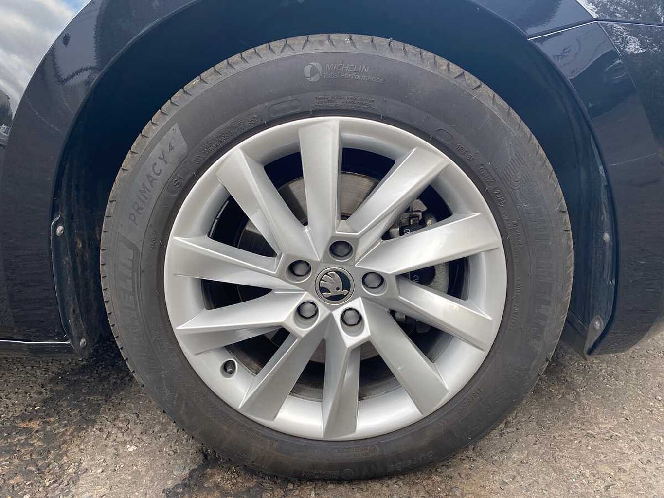 SKODA Superb 2.0 TDI SCR (150ps) SE Technology DSG Estate