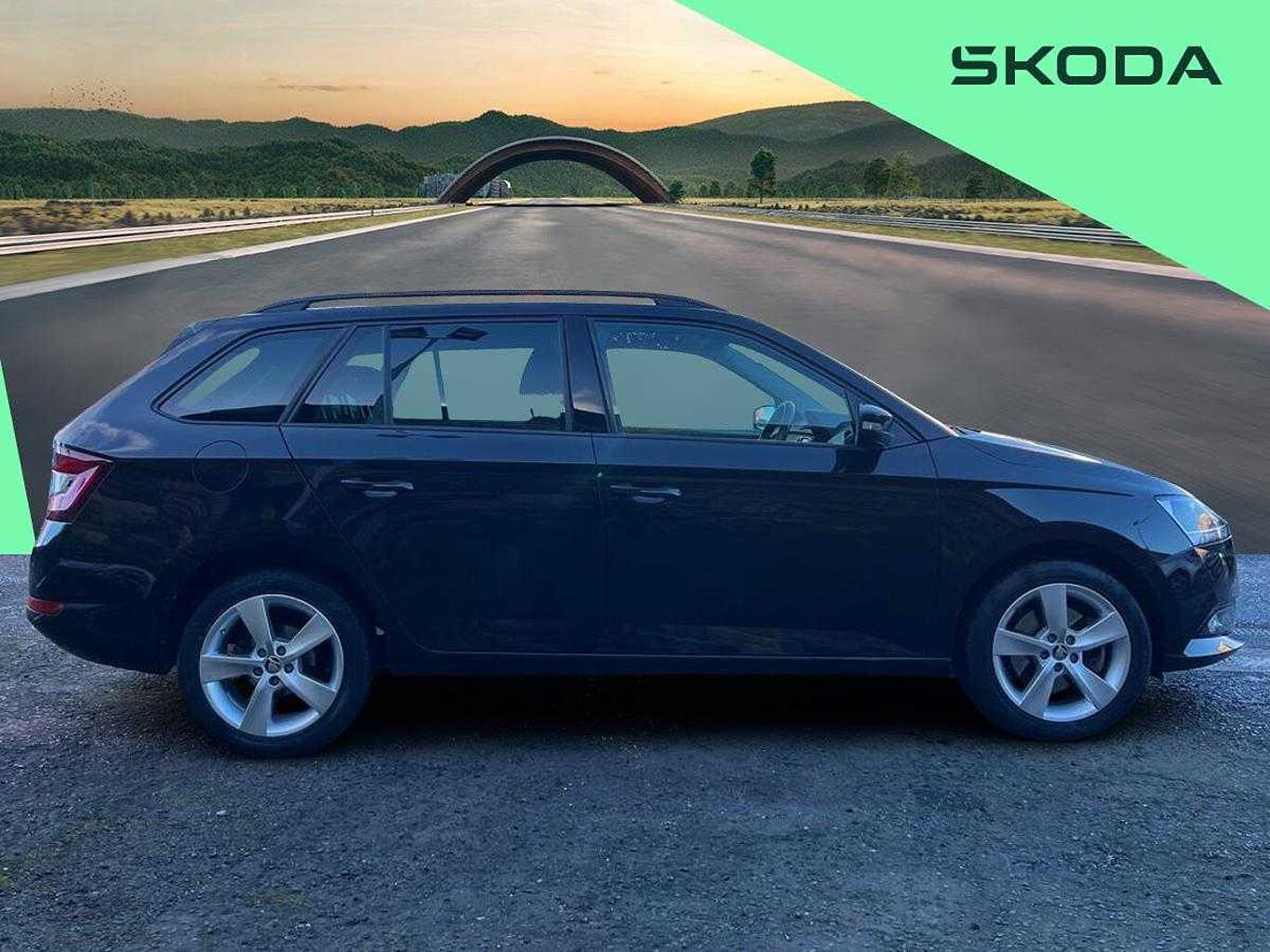 SKODA Fabia 1.0 TSI SE (95PS) DSG 5-Dr Estate