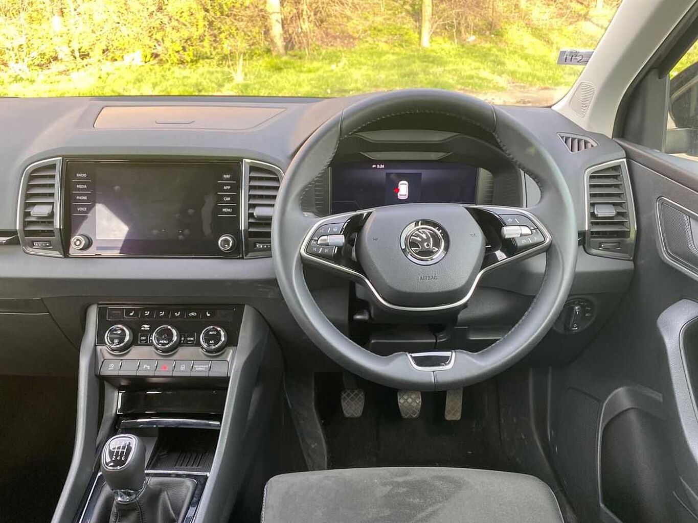 SKODA Karoq 1.0 TSI 116 SE L 5Dr