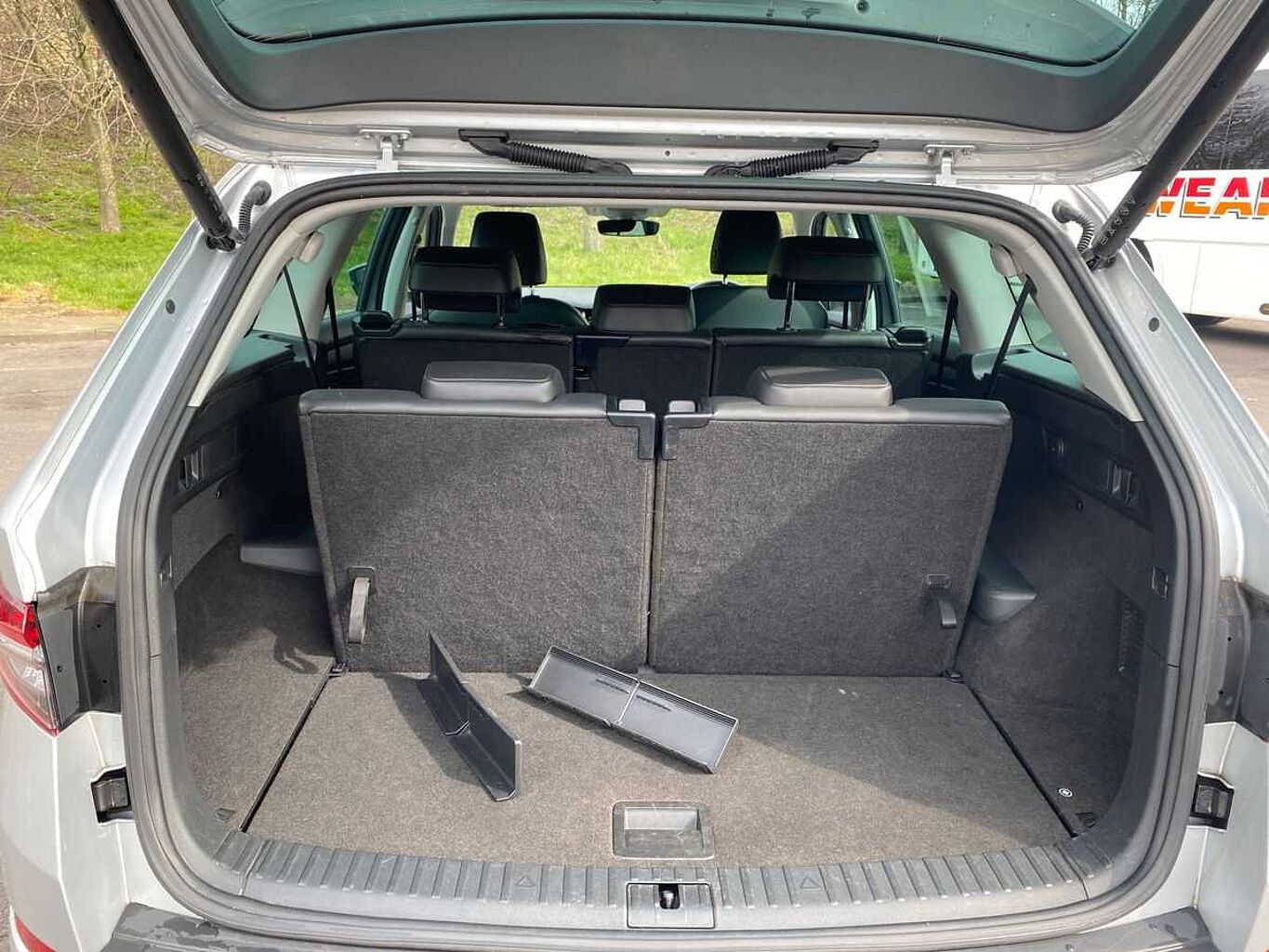 SKODA Kodiaq 1.5 TSI (150ps) SE L (7 seats) ACT DSG SUV