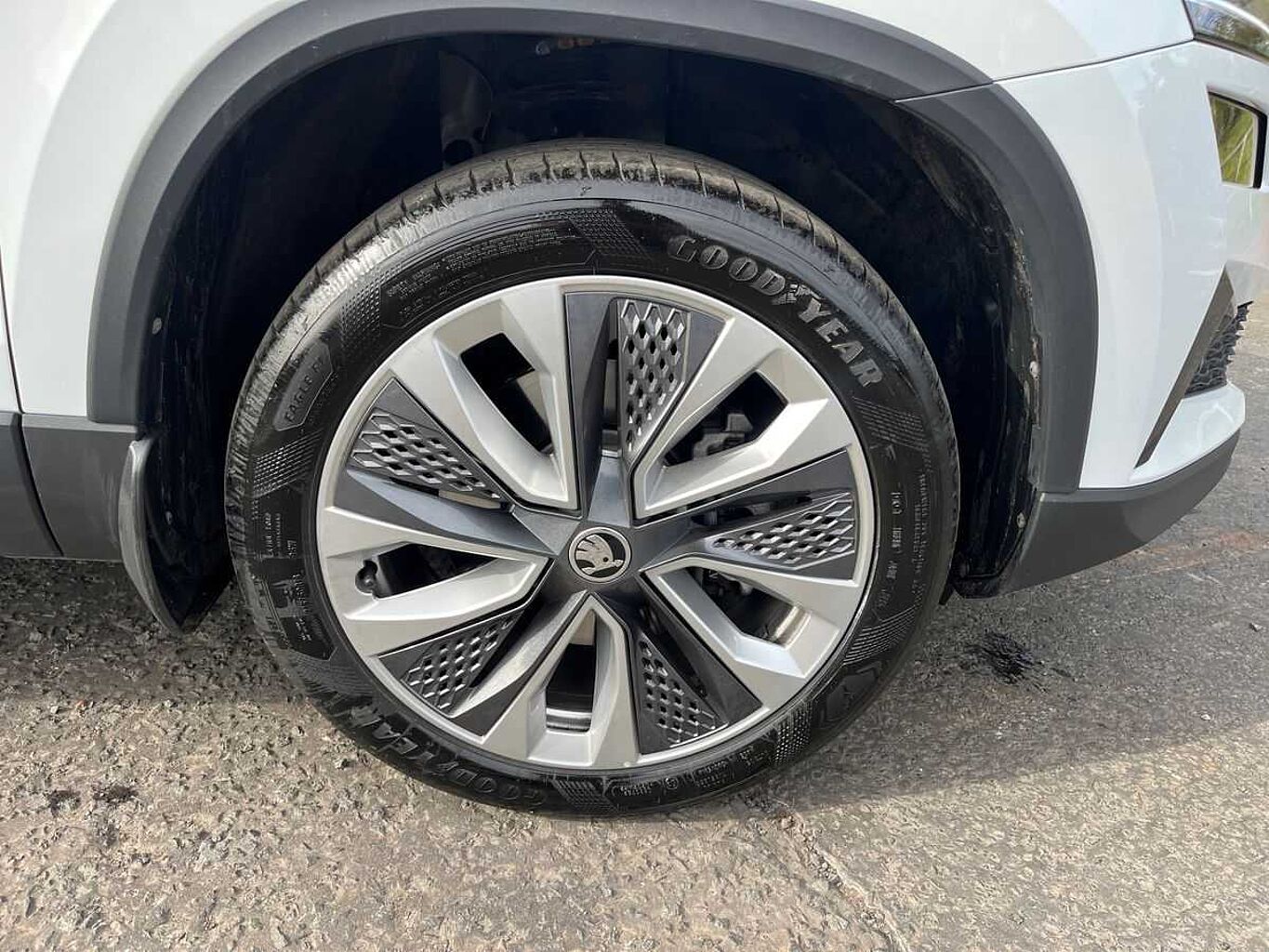 SKODA Karoq SUV 1.5 TSI (150ps) SE L ACT DSG