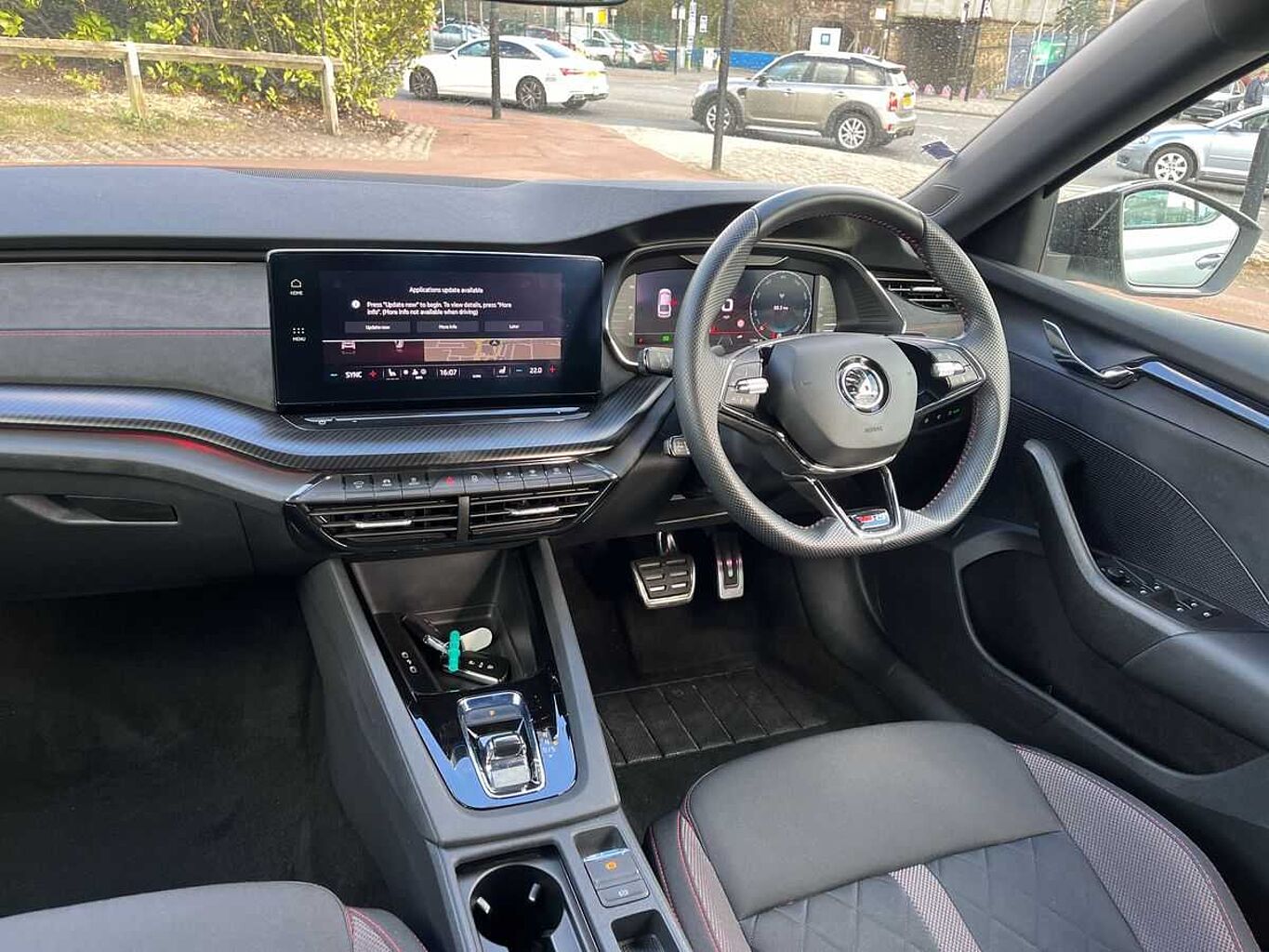 SKODA Octavia 2.0 TSI vRS (245PS) DSG 5-Dr Hatchback