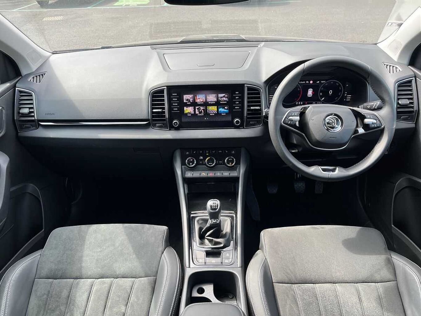 SKODA Karoq 1.5 TSI SE L 5Dr