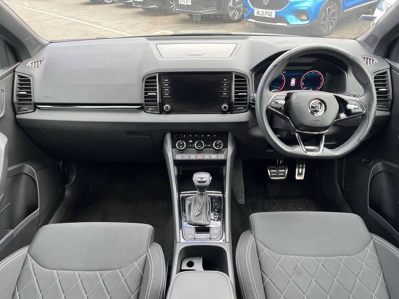 SKODA Karoq SUV 1.5 TSI (150ps) SportLine ACT