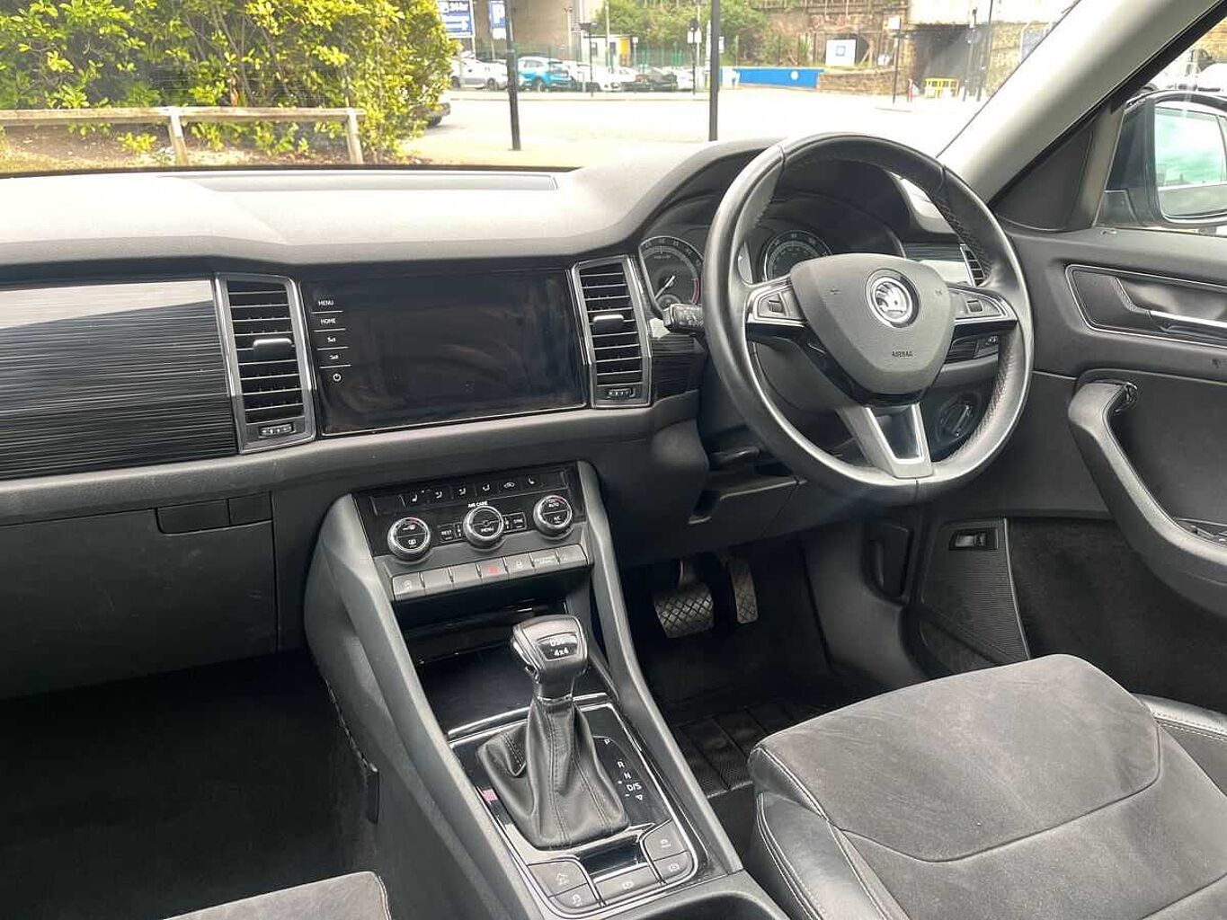 SKODA Kodiaq 2.0 TDI (150ps) 4X4 SE L (7 Seats) DSG SUV