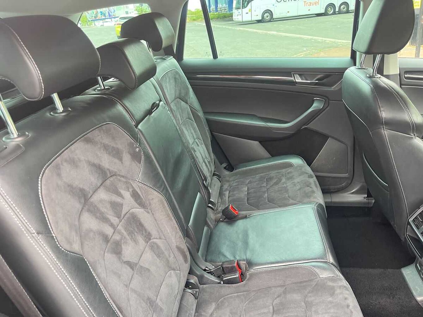 SKODA Kodiaq 2.0 TDI (150ps) 4X4 SE L (7 Seats) DSG SUV