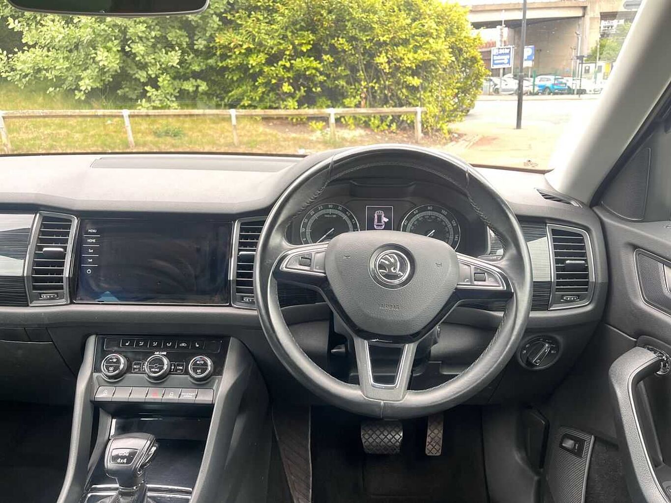 SKODA Kodiaq 2.0 TDI (150ps) 4X4 SE L (7 Seats) DSG SUV