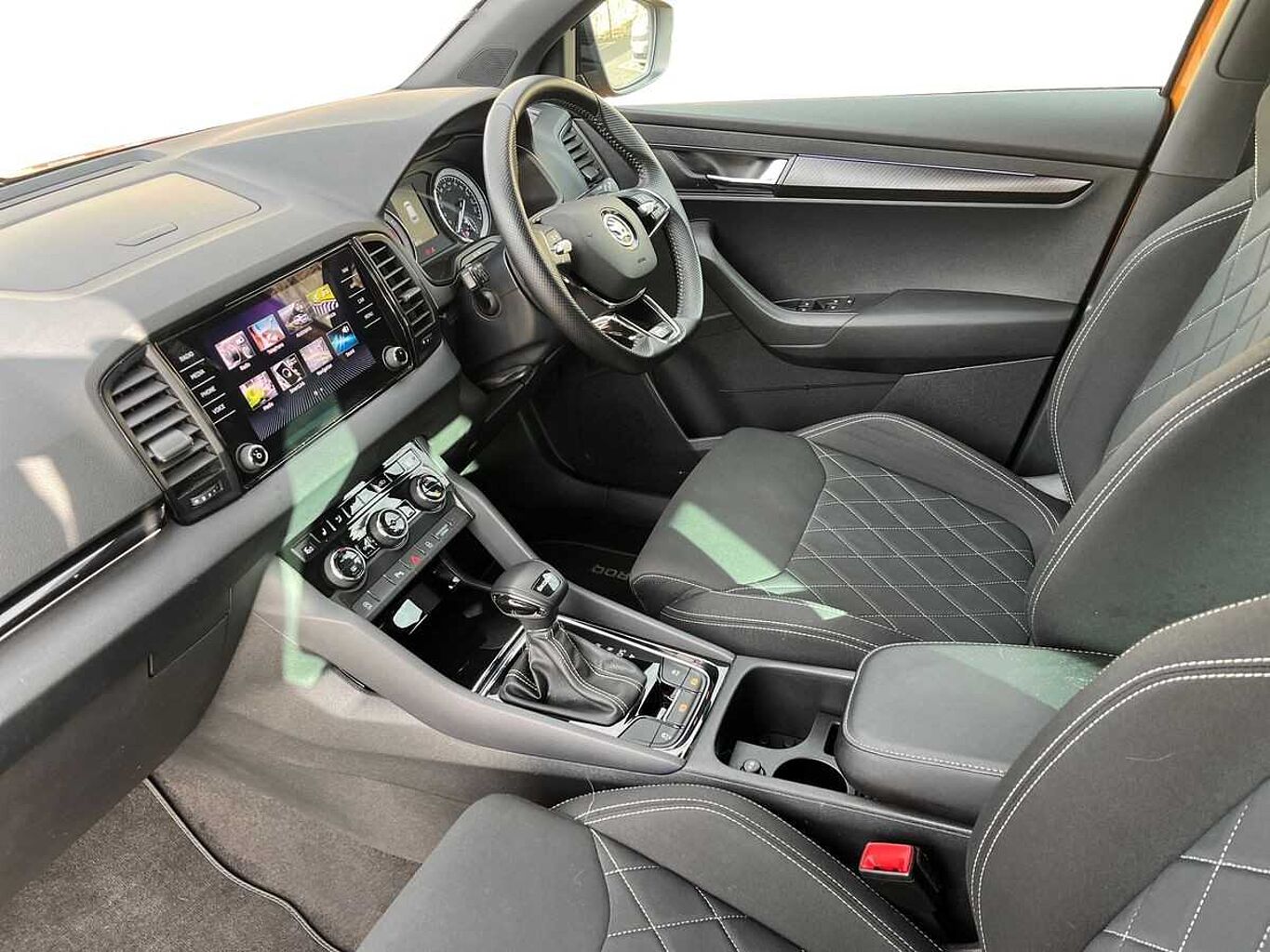 SKODA Karoq SUV 1.5 TSI (150ps) SportLine ACT