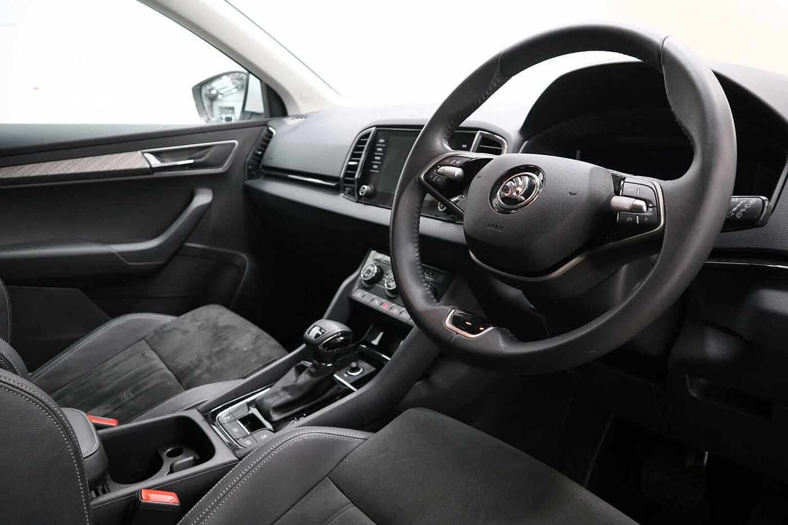 SKODA Karoq 1.5 TSI SE L 5Dr DSG