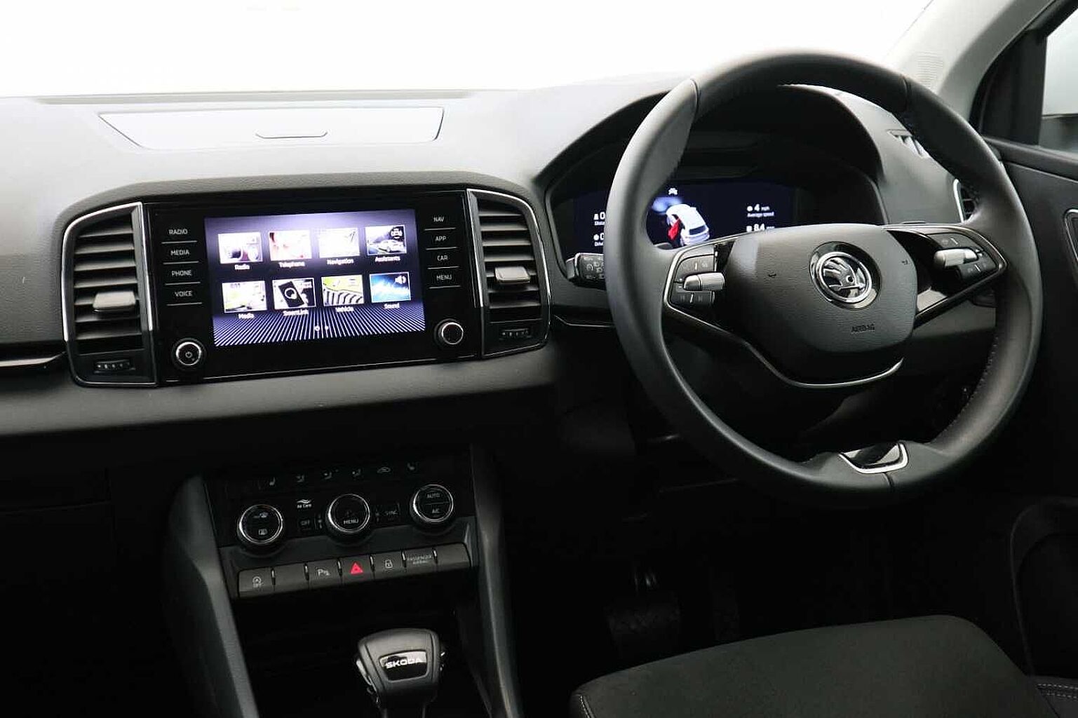 SKODA Karoq 1.5 TSI SE L 5Dr DSG