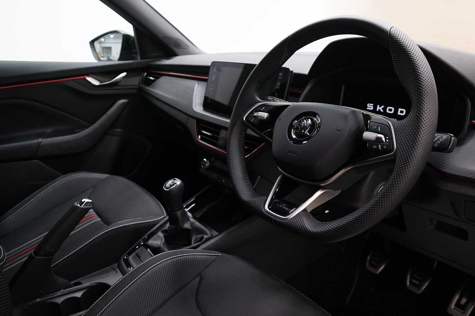 SKODA Kamiq 1.5 TSI Monte Carlo 5Dr