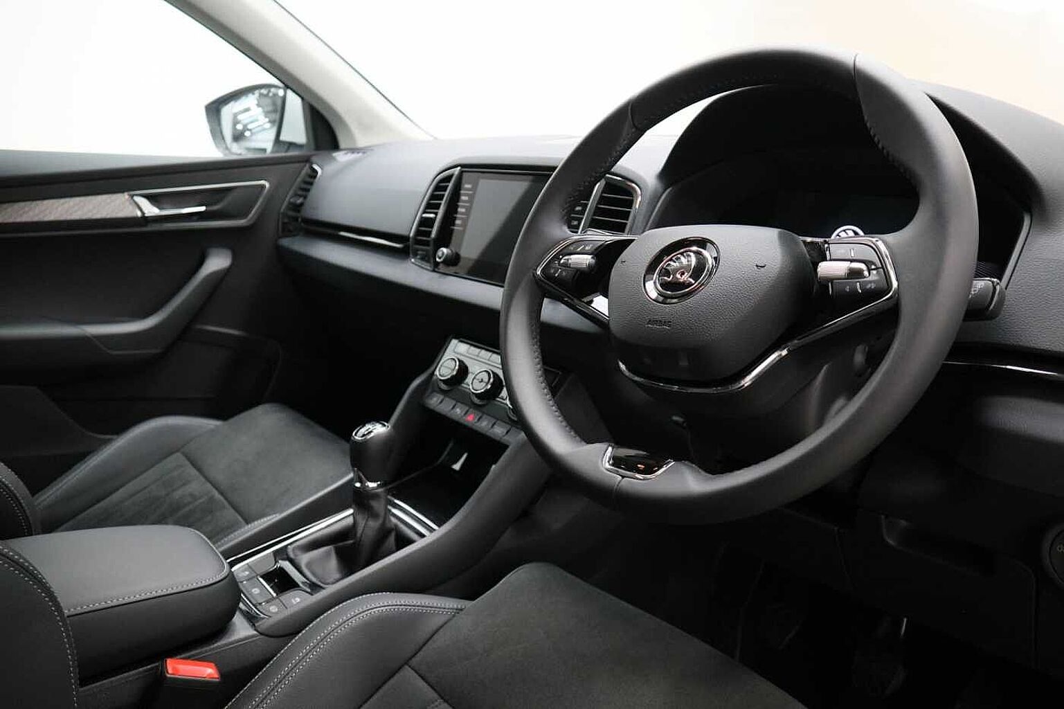 SKODA Karoq 1.5 TSI SE L 5Dr