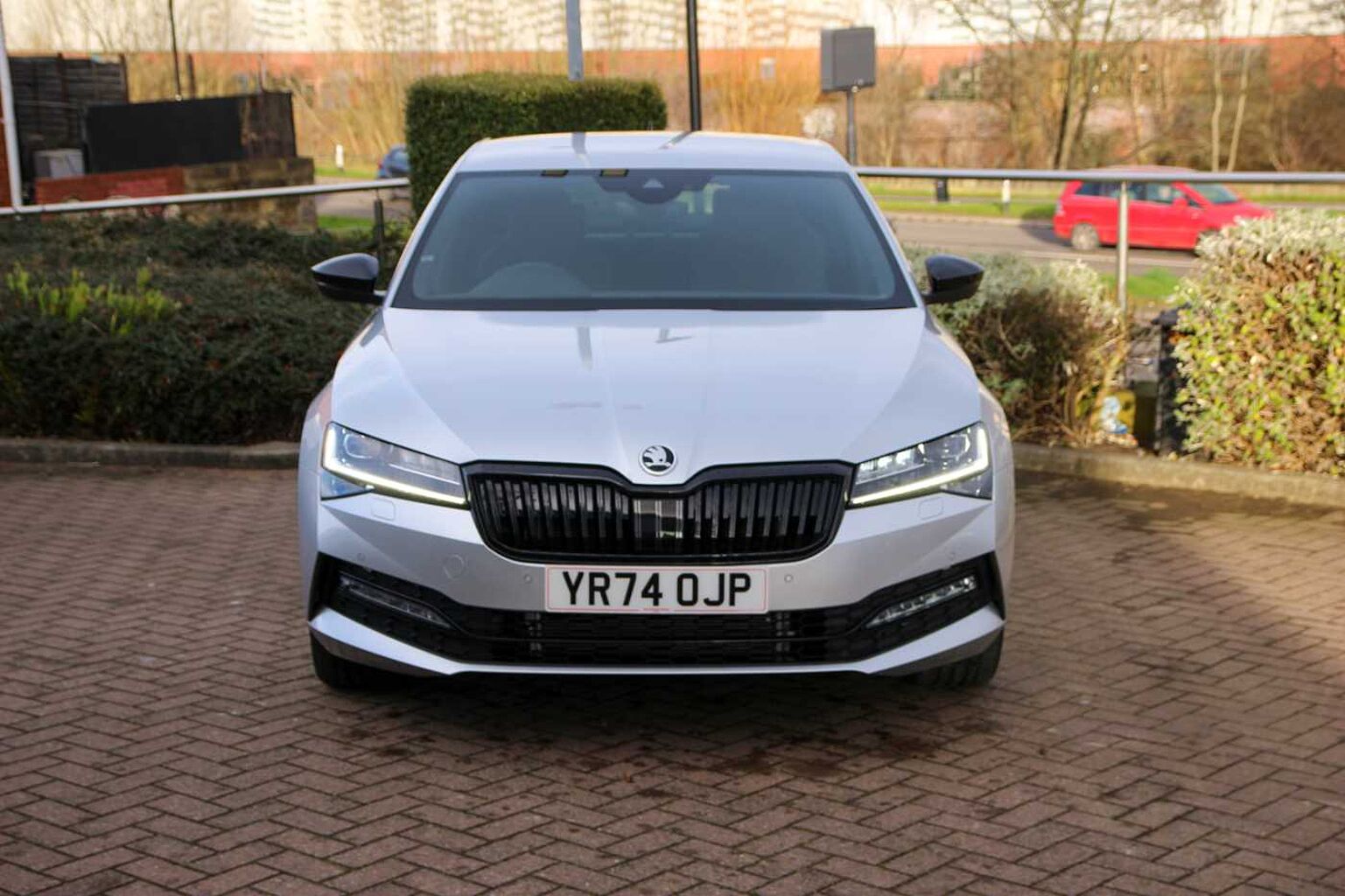 SKODA Superb 1.5 TSI 150ps SportLine Plus ACT DSG Hatch