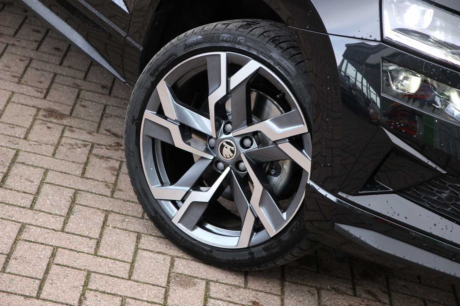 SKODA Karoq SUV 1.5 TSI (150ps) SportLine ACT DSG