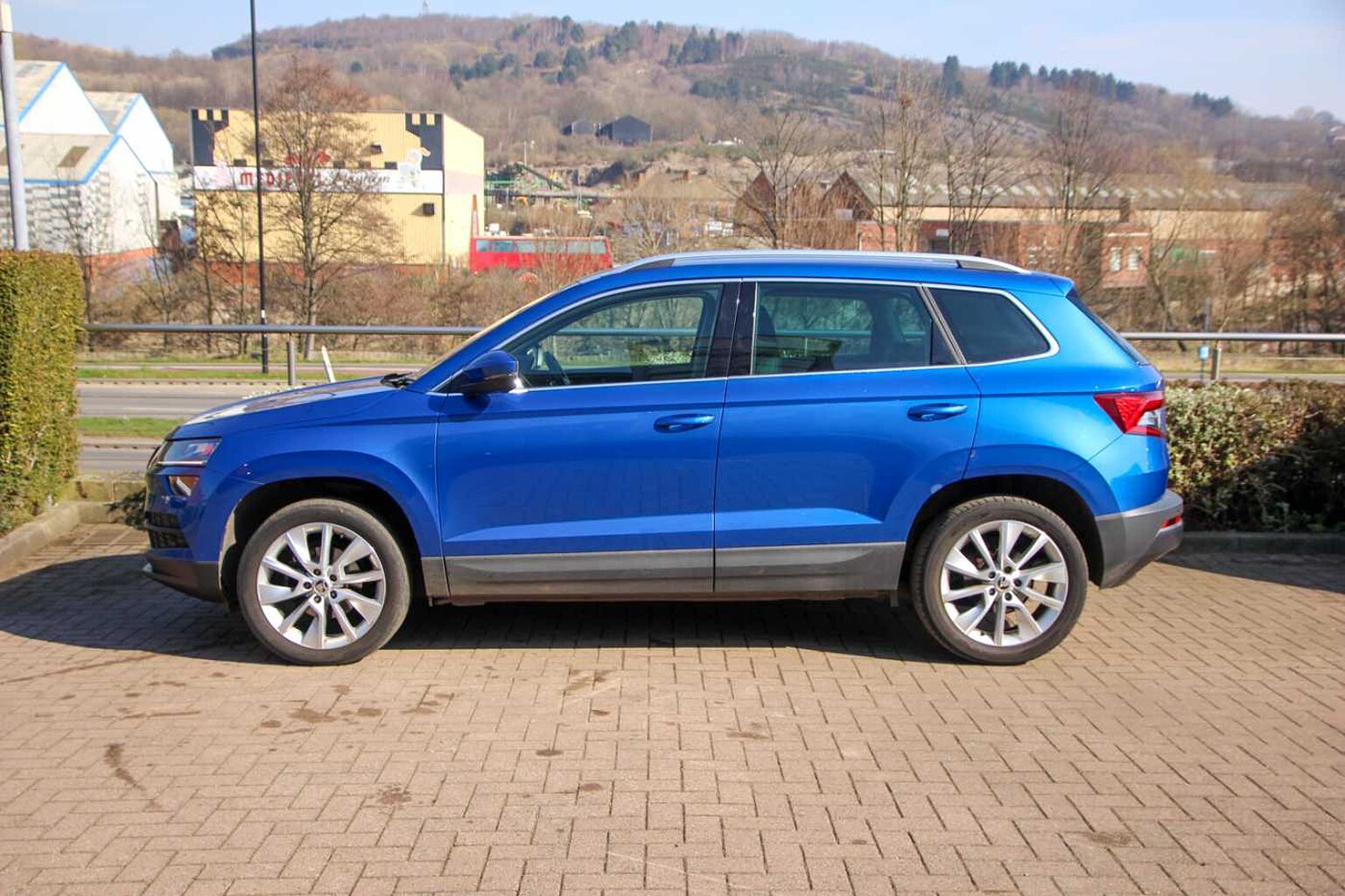 SKODA Karoq SUV 1.0 TSI (110ps) SE L