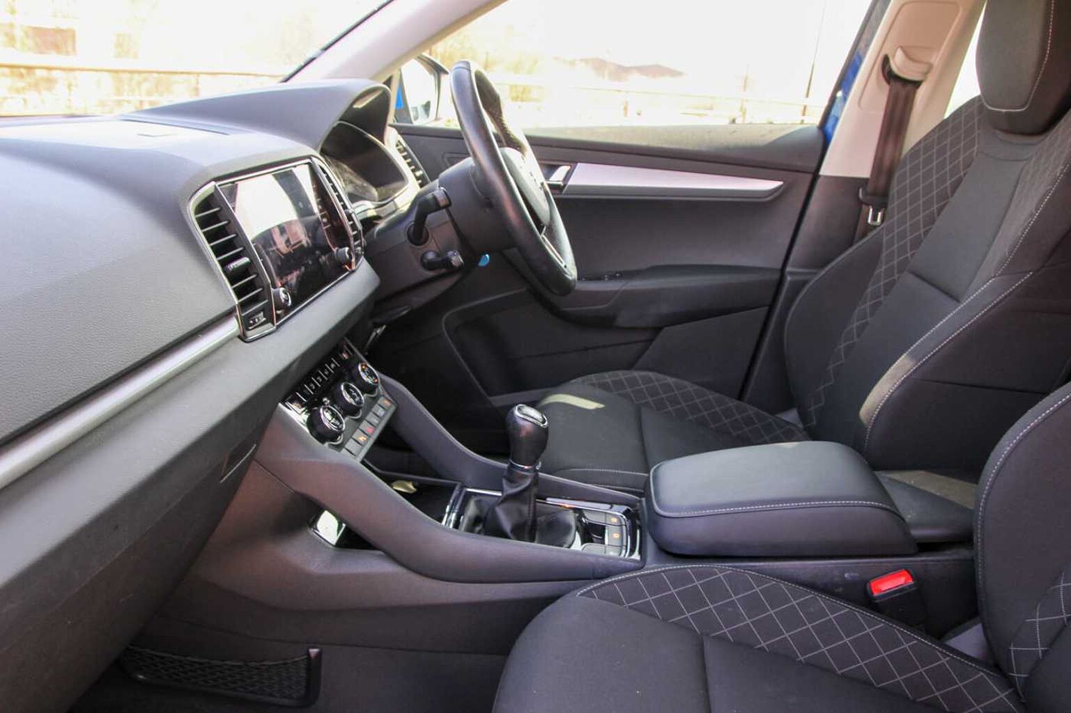 SKODA Karoq SUV 1.5 TSI (150ps) SE Technology ACT
