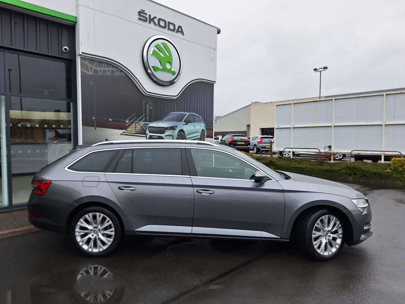 SKODA Superb 2.0TDI (200ps) SE L SCR DSG