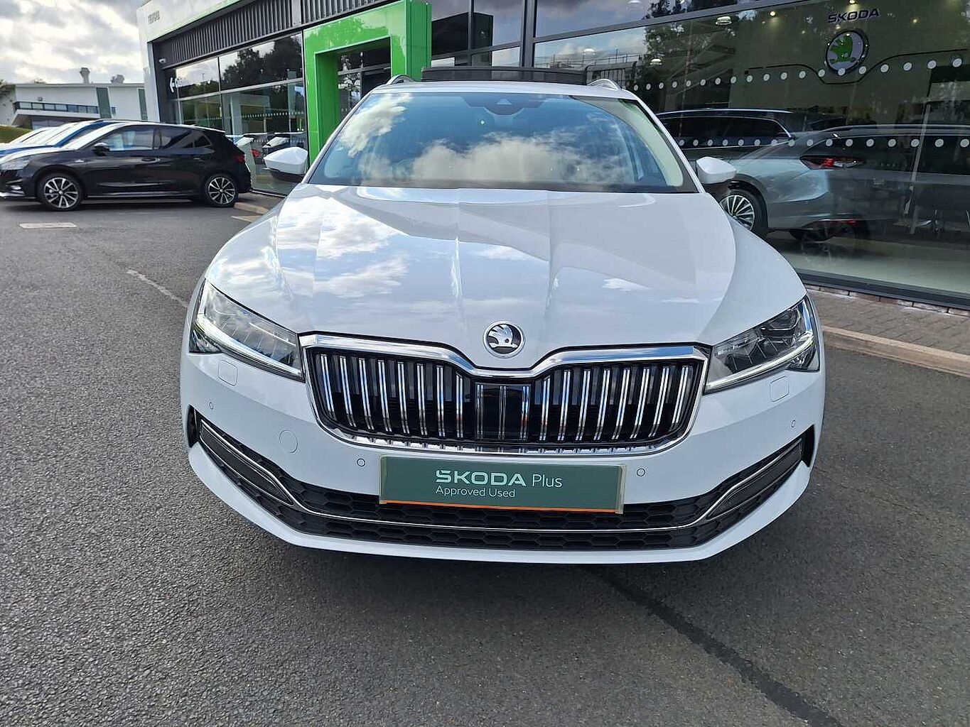 SKODA Superb 2.0 TSI (190ps) SE L DSG Estate