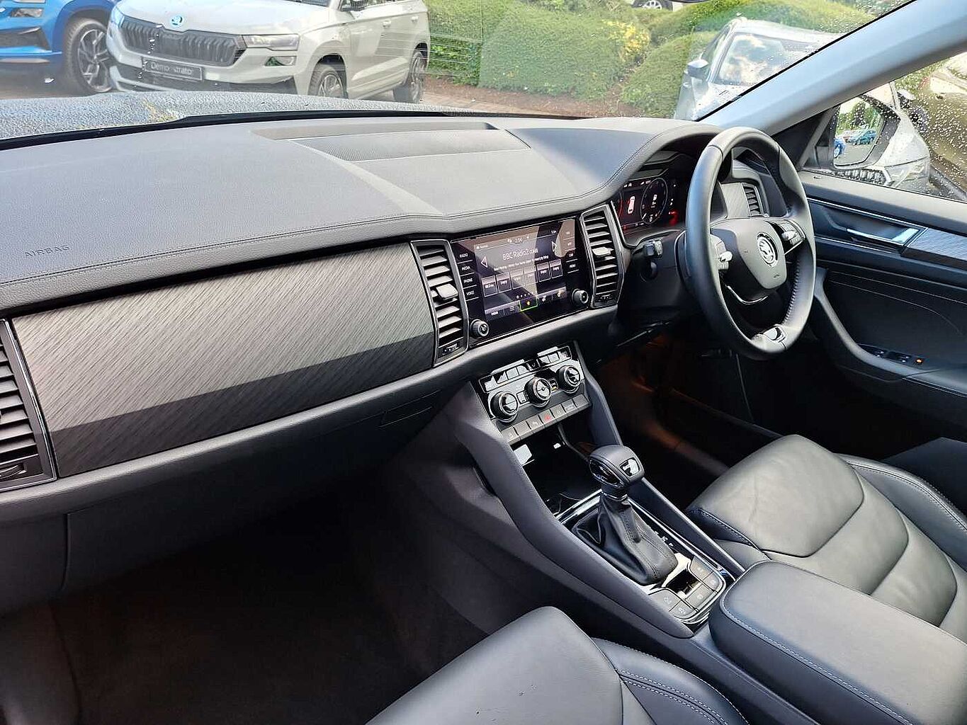 SKODA Kodiaq Estate 2.0 TSI 190 SE L Executive 4x4 5dr DSG [7 Seat]