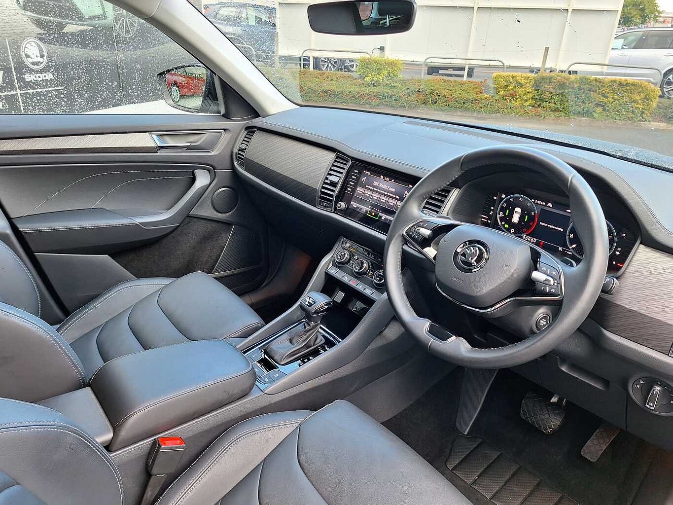 SKODA Kodiaq Estate 2.0 TSI 190 SE L Executive 4x4 5dr DSG [7 Seat]