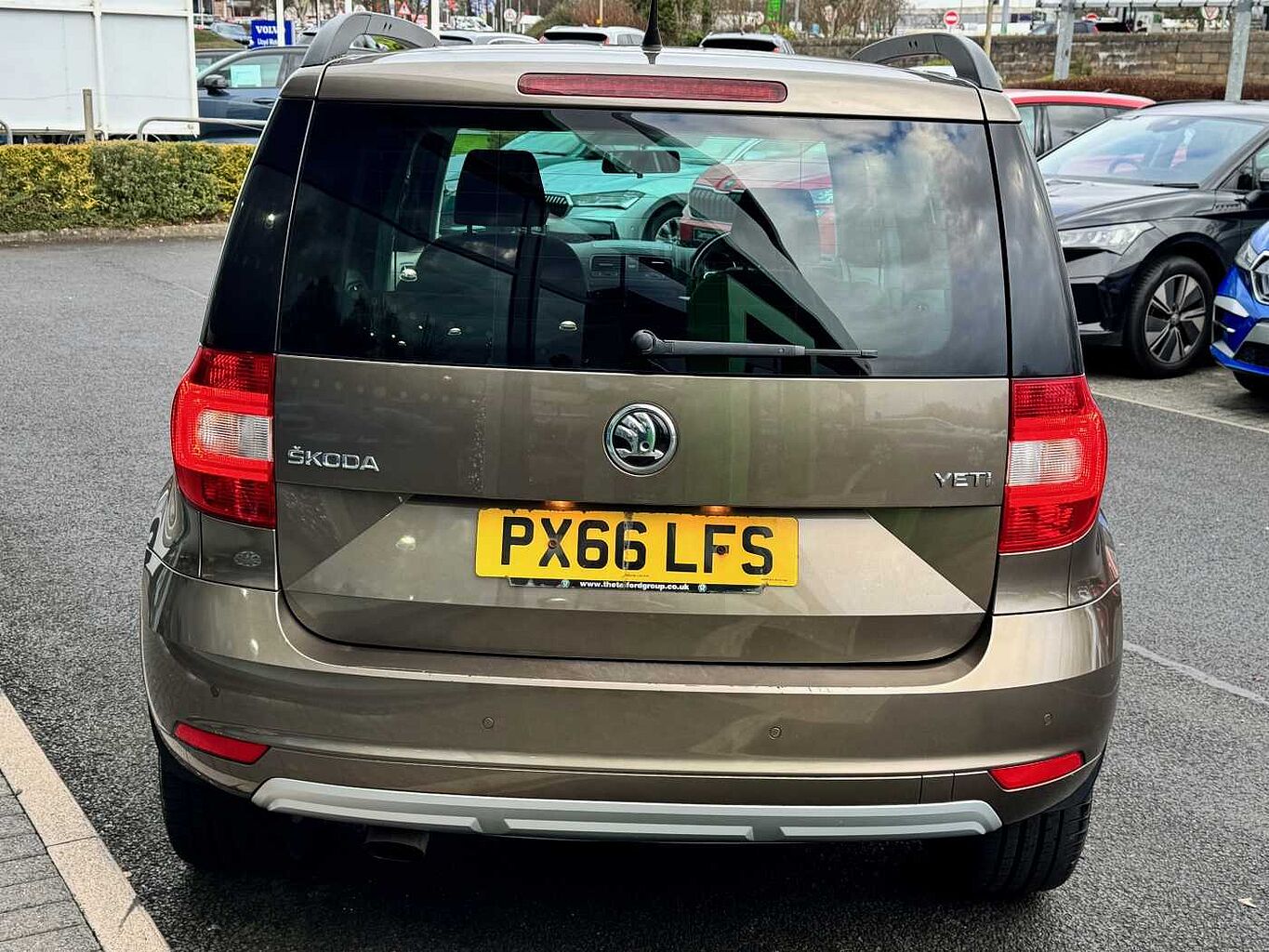 SKODA Yeti Estate 1.2 TSI 110 SE 5dr