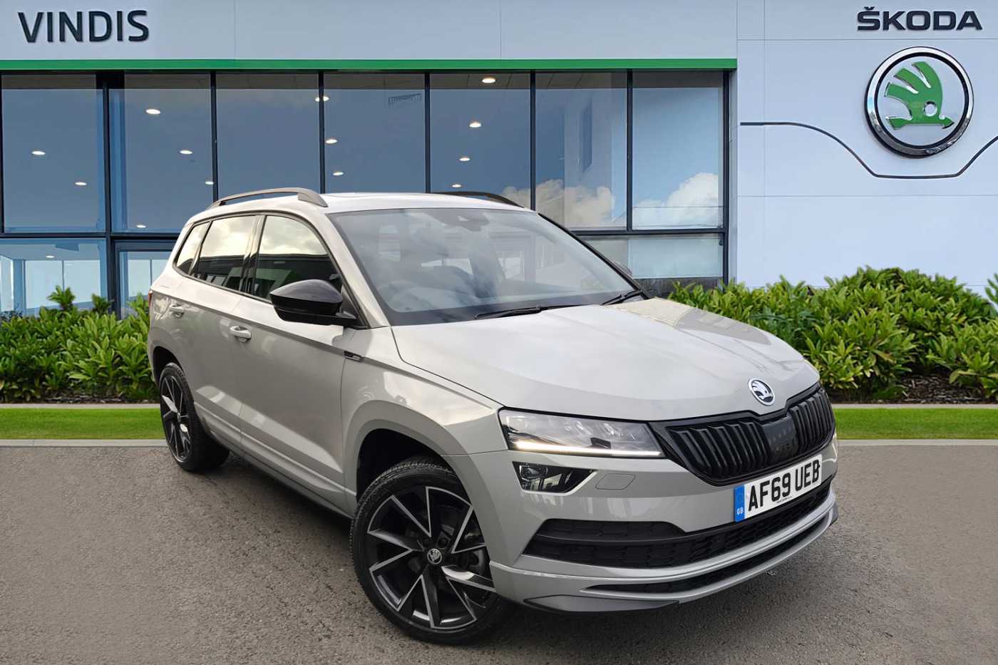 Find A Used Grey Škoda Karoq Suv 1.5 Tsi (150ps) 4x4 Sportline Act Dsg 