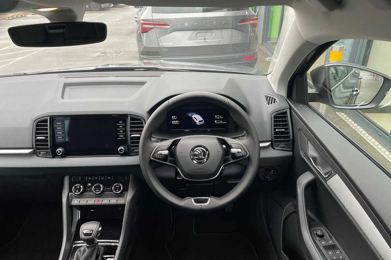 SKODA Karoq SE Drive 1.5 TSI 150 PS DSG