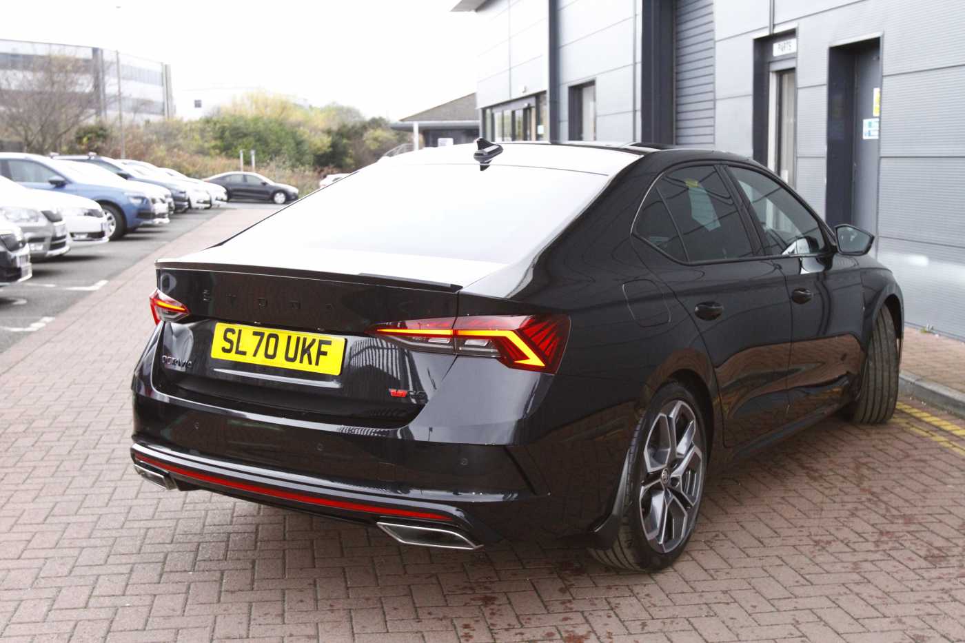 Black skoda octavia