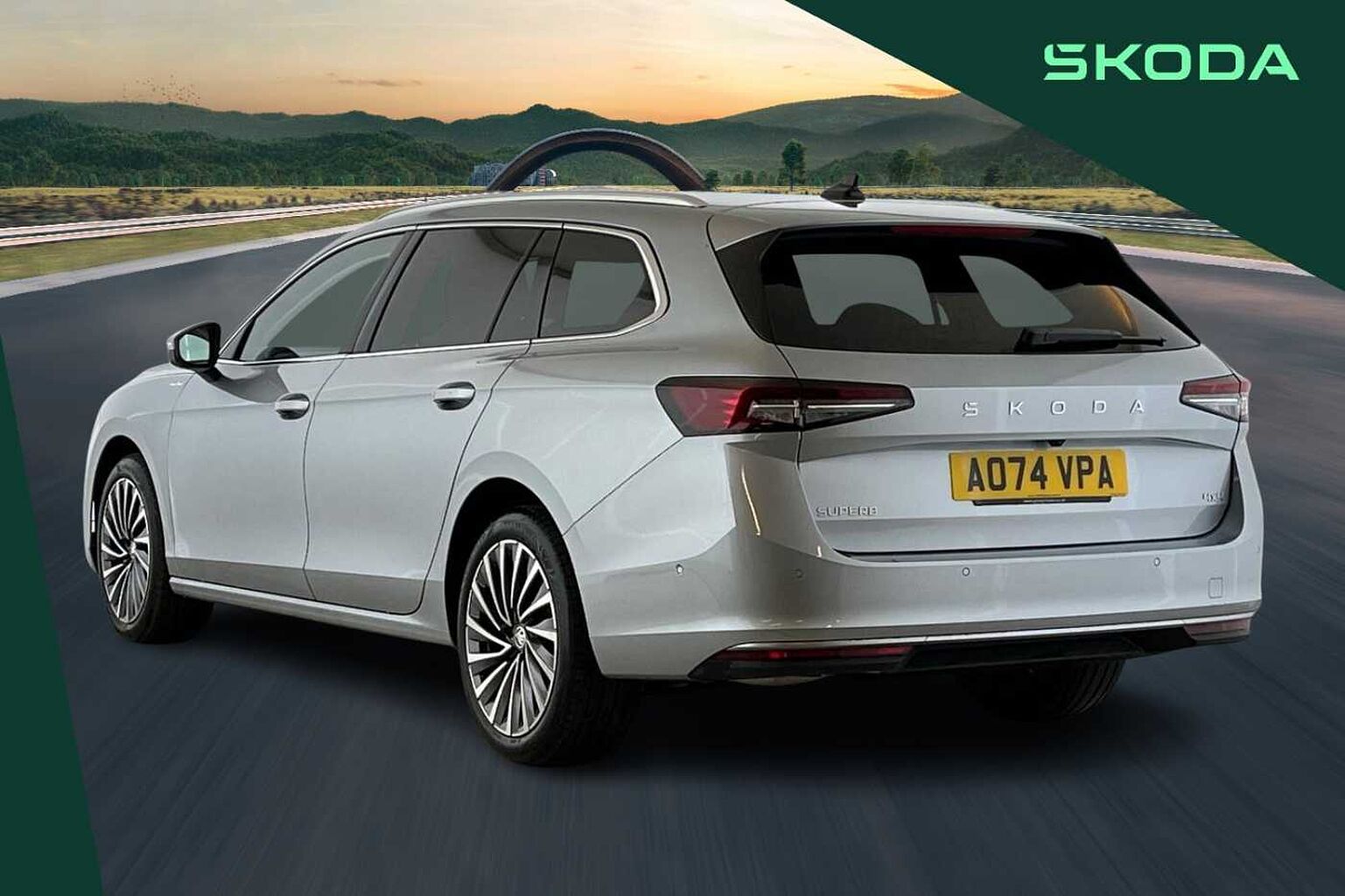 SKODA Superb Diesel Estate 2.0 TDI 193 Laurin + Klement 4X4 5dr DSG