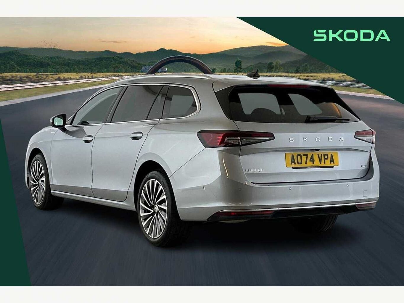 SKODA Superb Estate L&K 2.0 TDI 193 PS 4x4 DSG