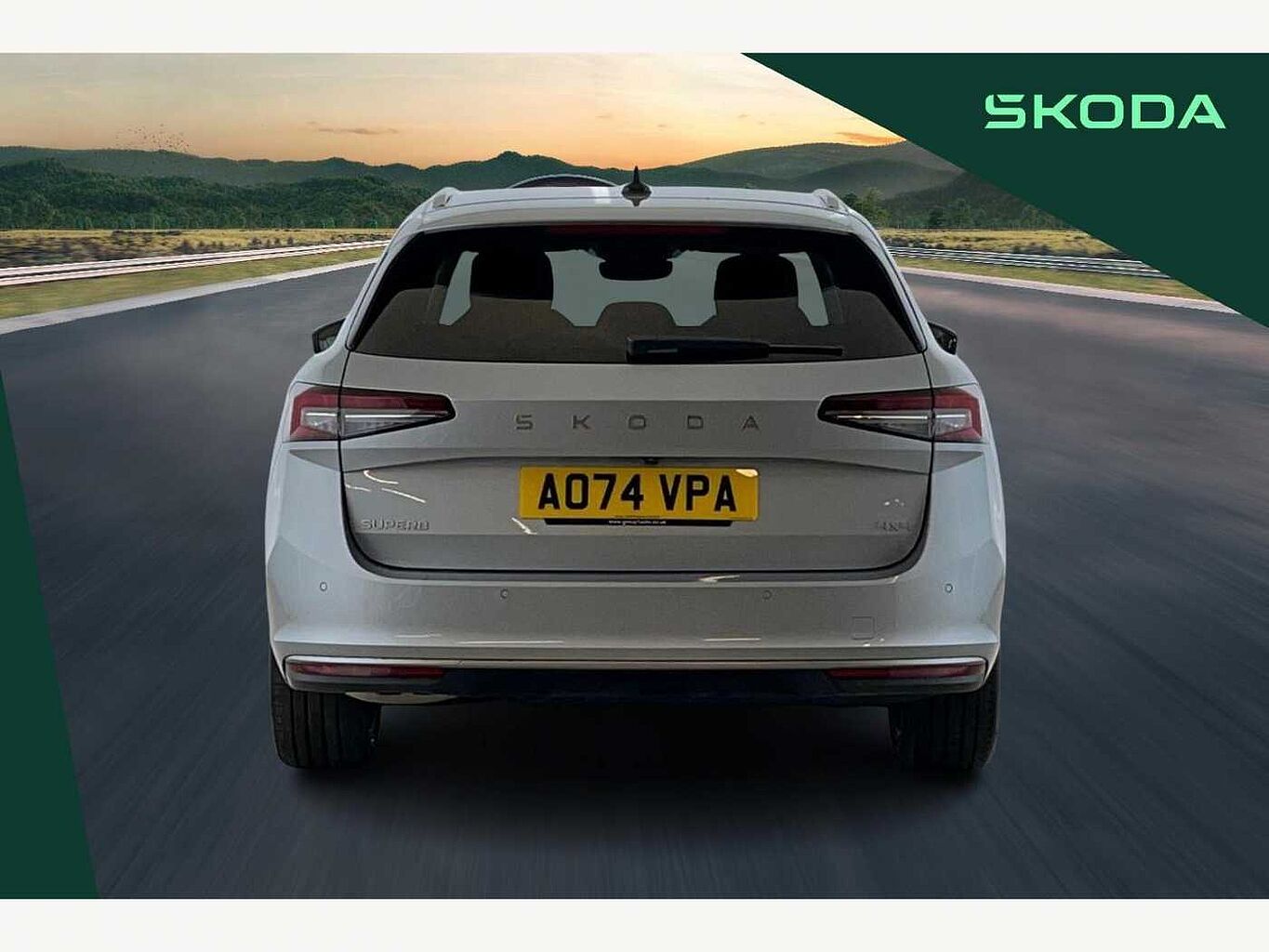 SKODA Superb Estate L&K 2.0 TDI 193 PS 4x4 DSG