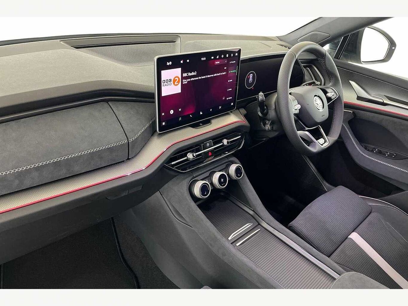 SKODA Kodiaq SportLine (5 seats) 1.5 TSI iV 204 PS DSG