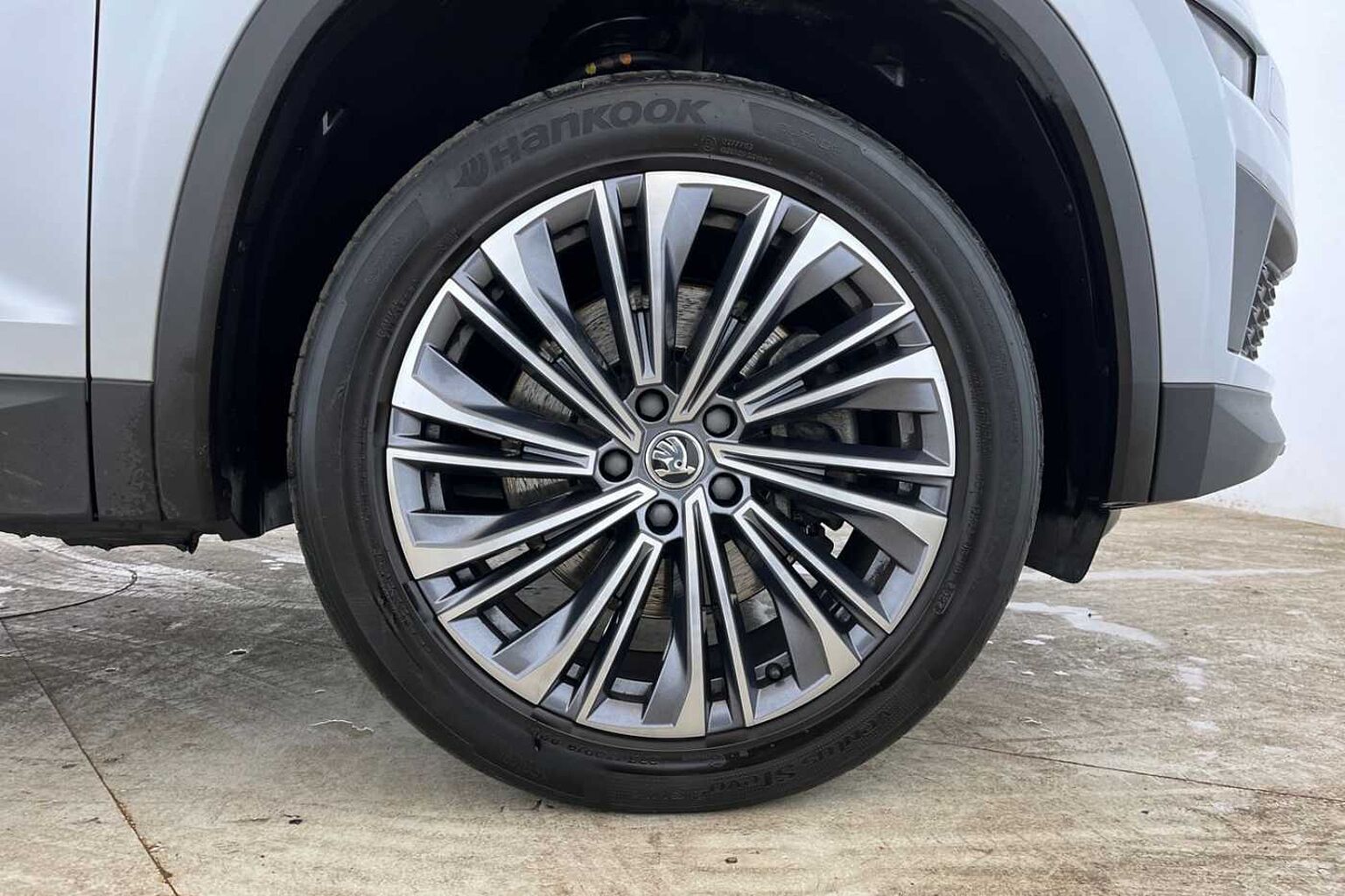 SKODA Kodiaq SE L Executive 2.0 TSI 190 PS 4x4 DSG