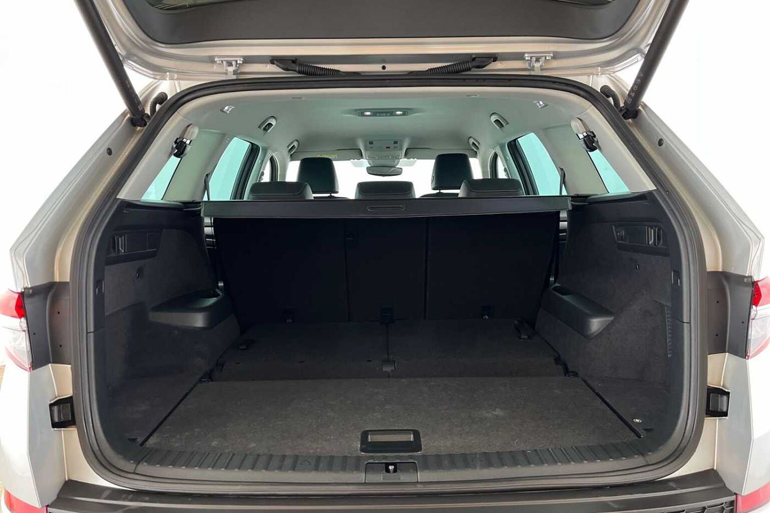 SKODA Kodiaq SE L Executive 2.0 TSI 190 PS 4x4 DSG