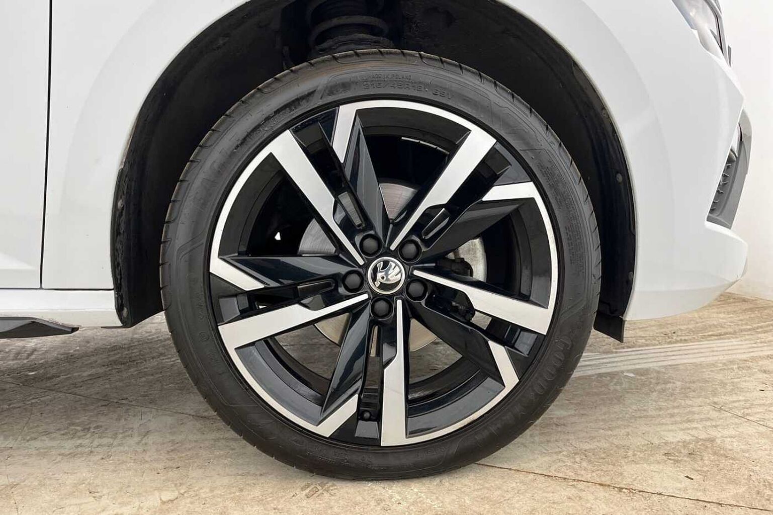 SKODA Kamiq Monte Carlo 1.0 TSI 116 PS DSG