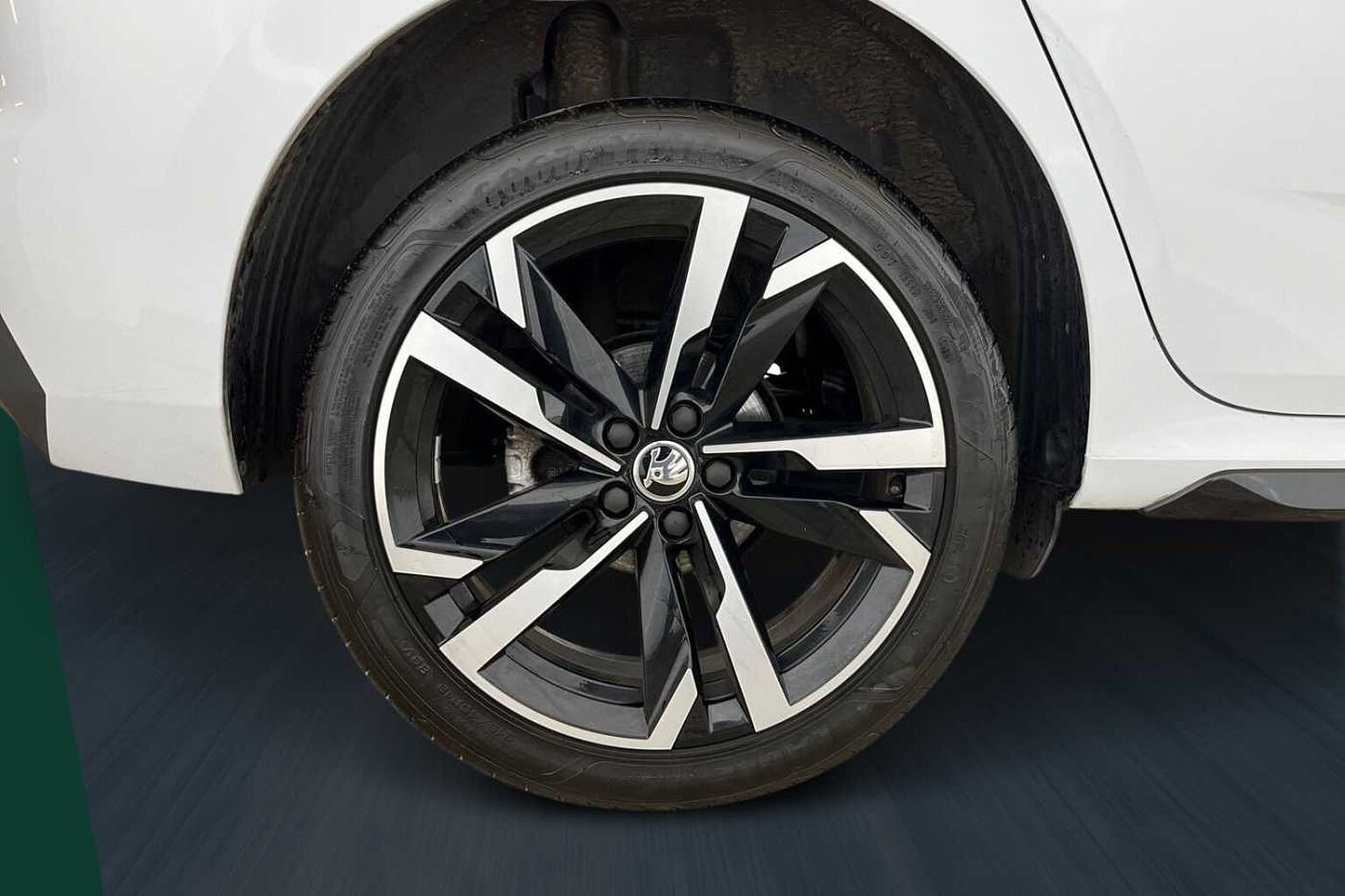 SKODA Kamiq Monte Carlo 1.0 TSI 116 PS DSG