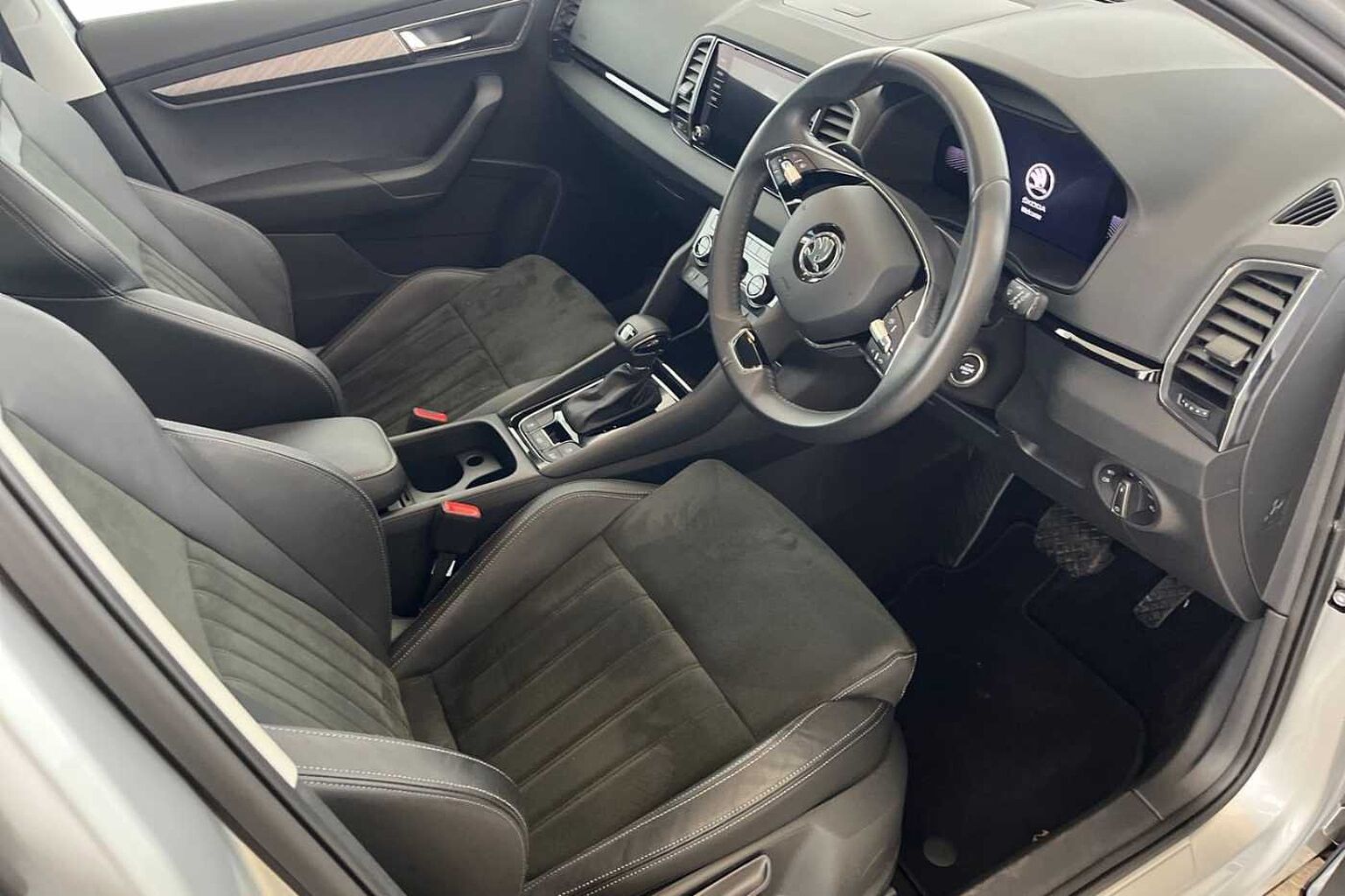 SKODA Karoq SE L 1.5 TSI 150 PS DSG
