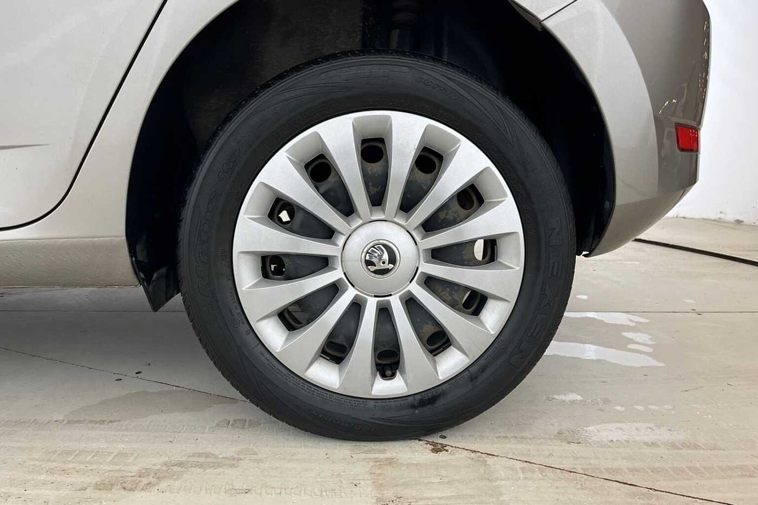SKODA Fabia Hatch S 1.0 MPI 75 PS 5G Man