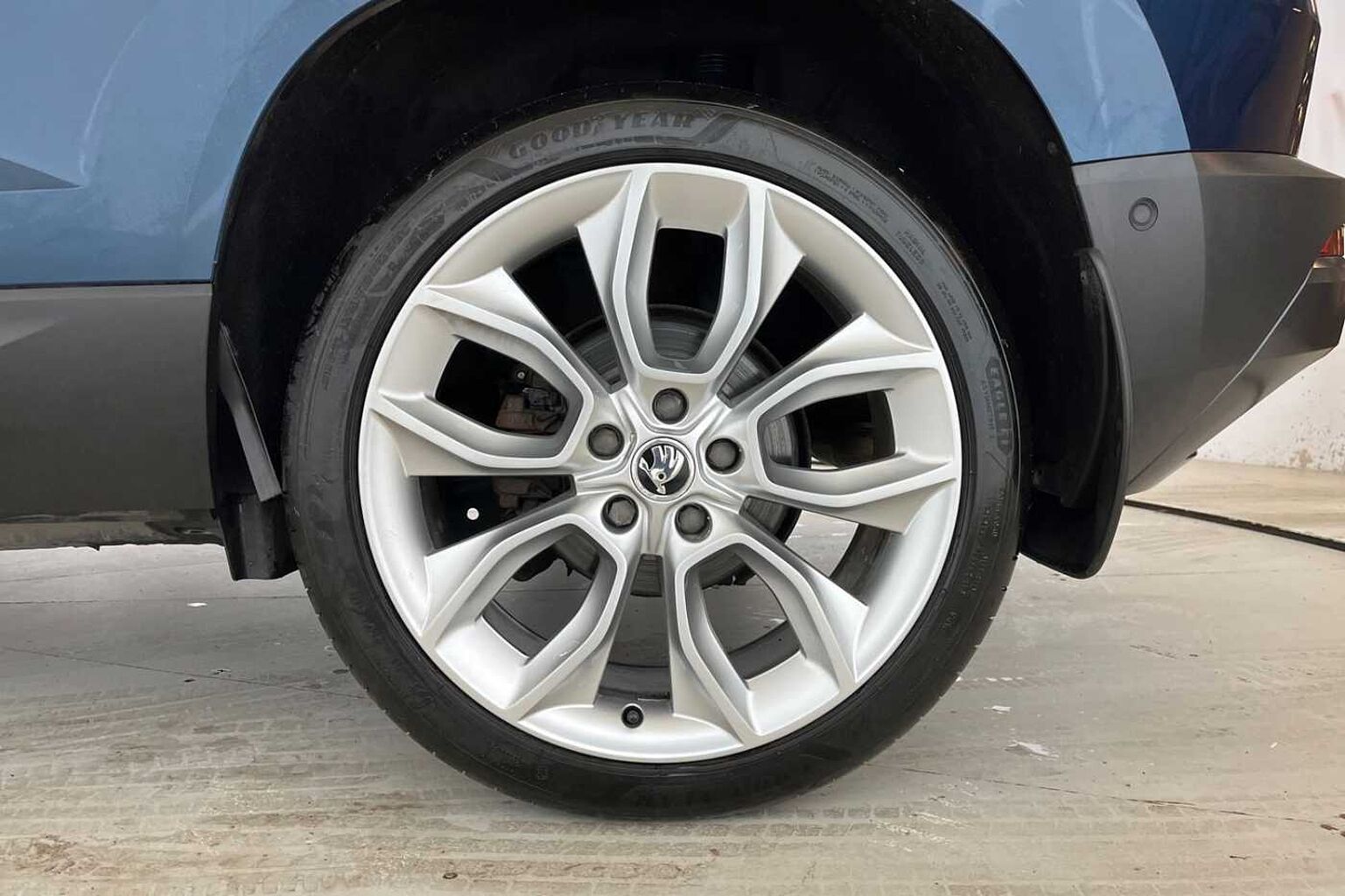 SKODA Karoq Edition 2.0 TDI SCR 150 PS 4x4 DSG