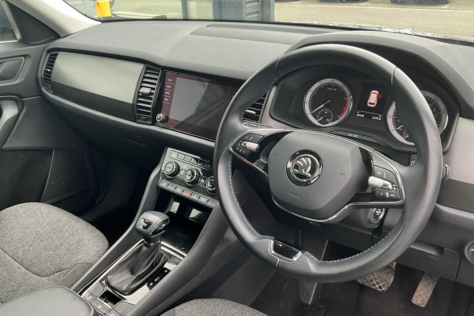 SKODA KODIAQ 1.5 TSI SE Drive 5dr DSG [7 Seat]