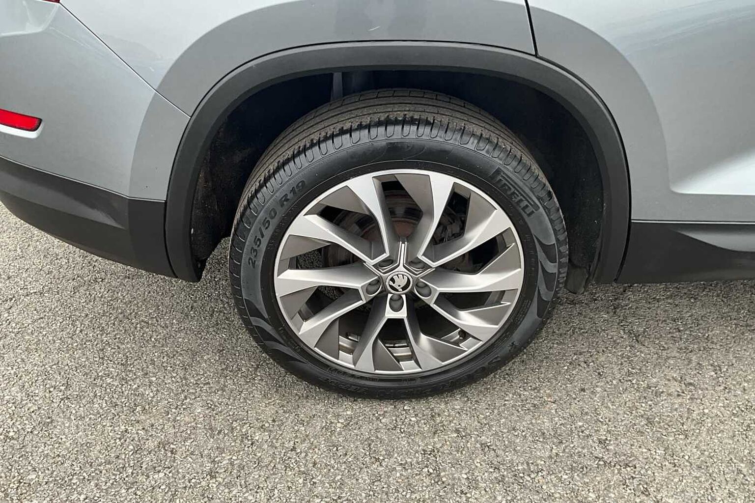 SKODA KODIAQ 1.5 TSI SE Drive 5dr DSG [7 Seat]