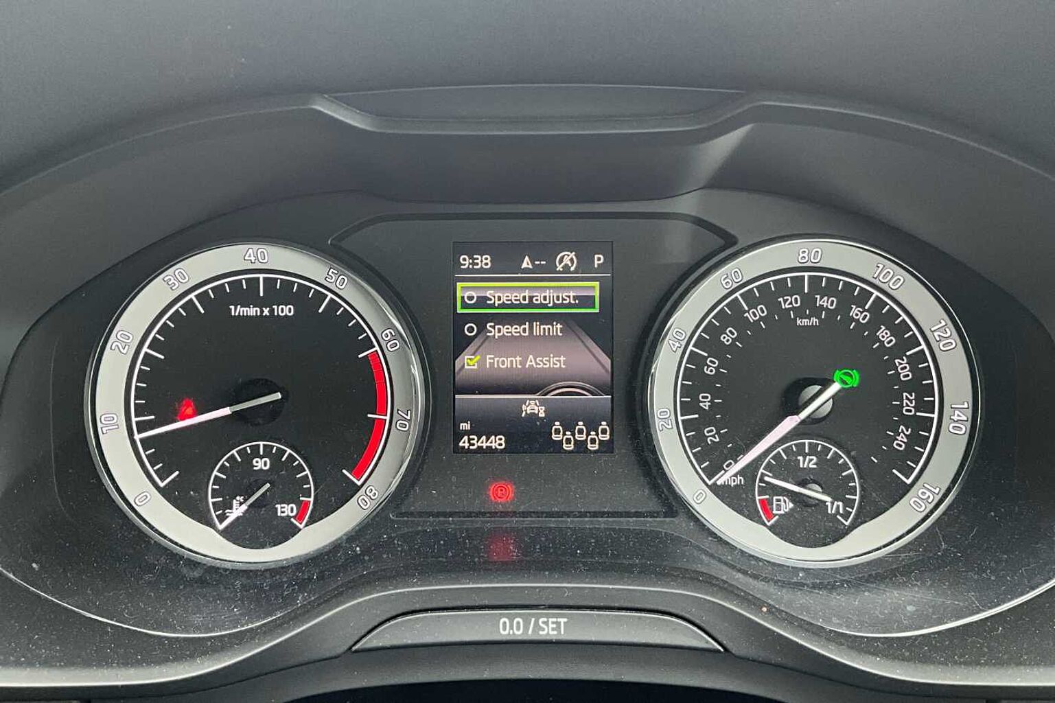 SKODA KODIAQ 1.5 TSI SE Drive 5dr DSG [7 Seat]
