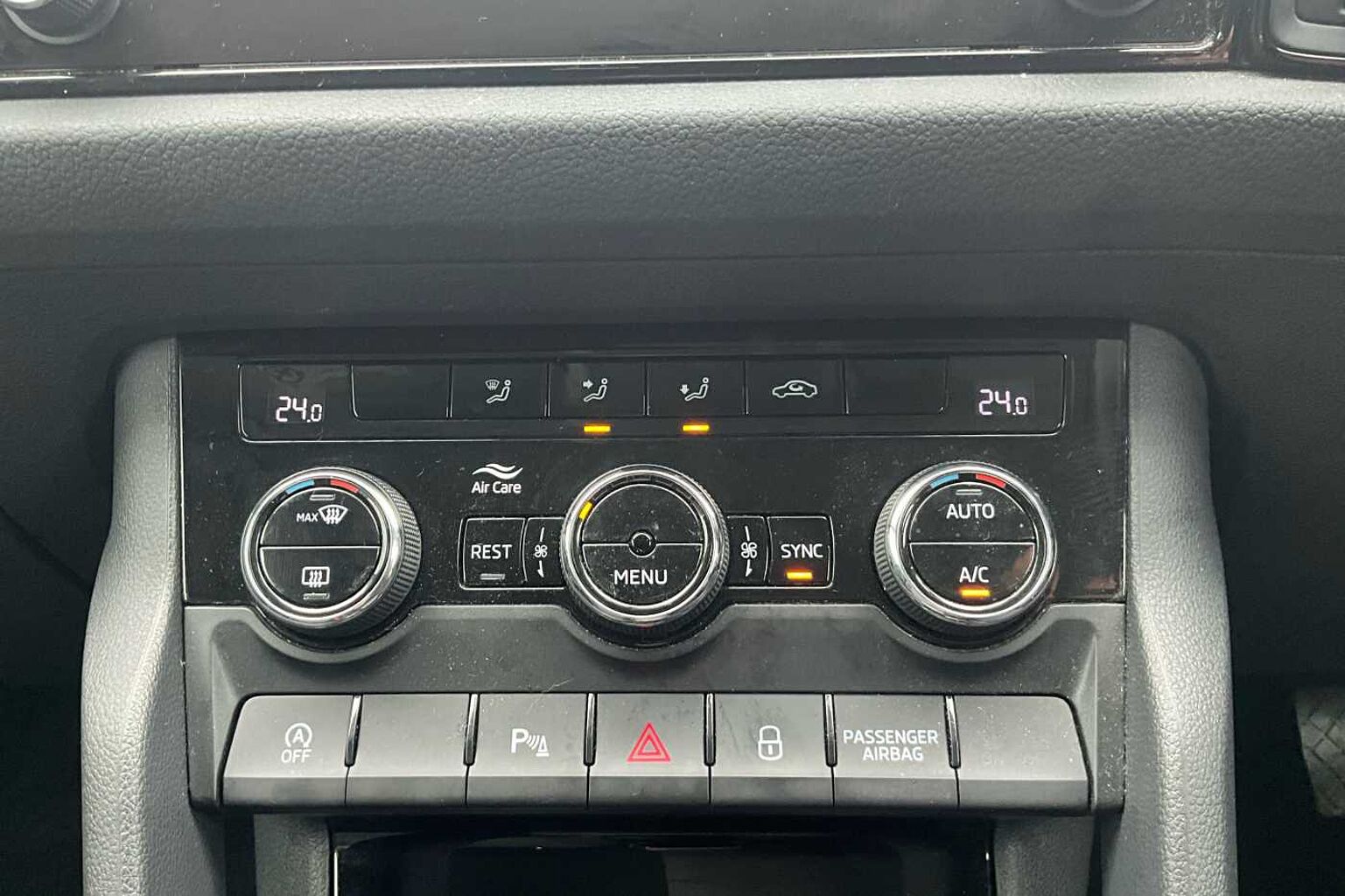 SKODA KODIAQ 1.5 TSI SE Drive 5dr DSG [7 Seat]