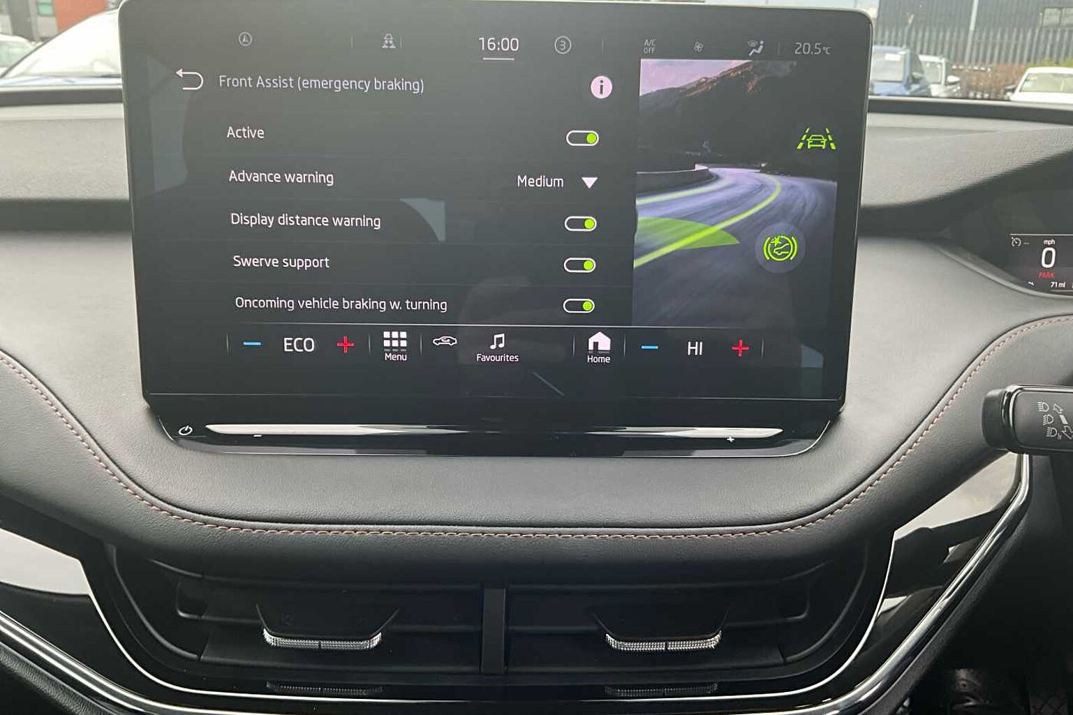SKODA ENYAQ 132kW 60 Suite Nav 62kWh 5dr Auto