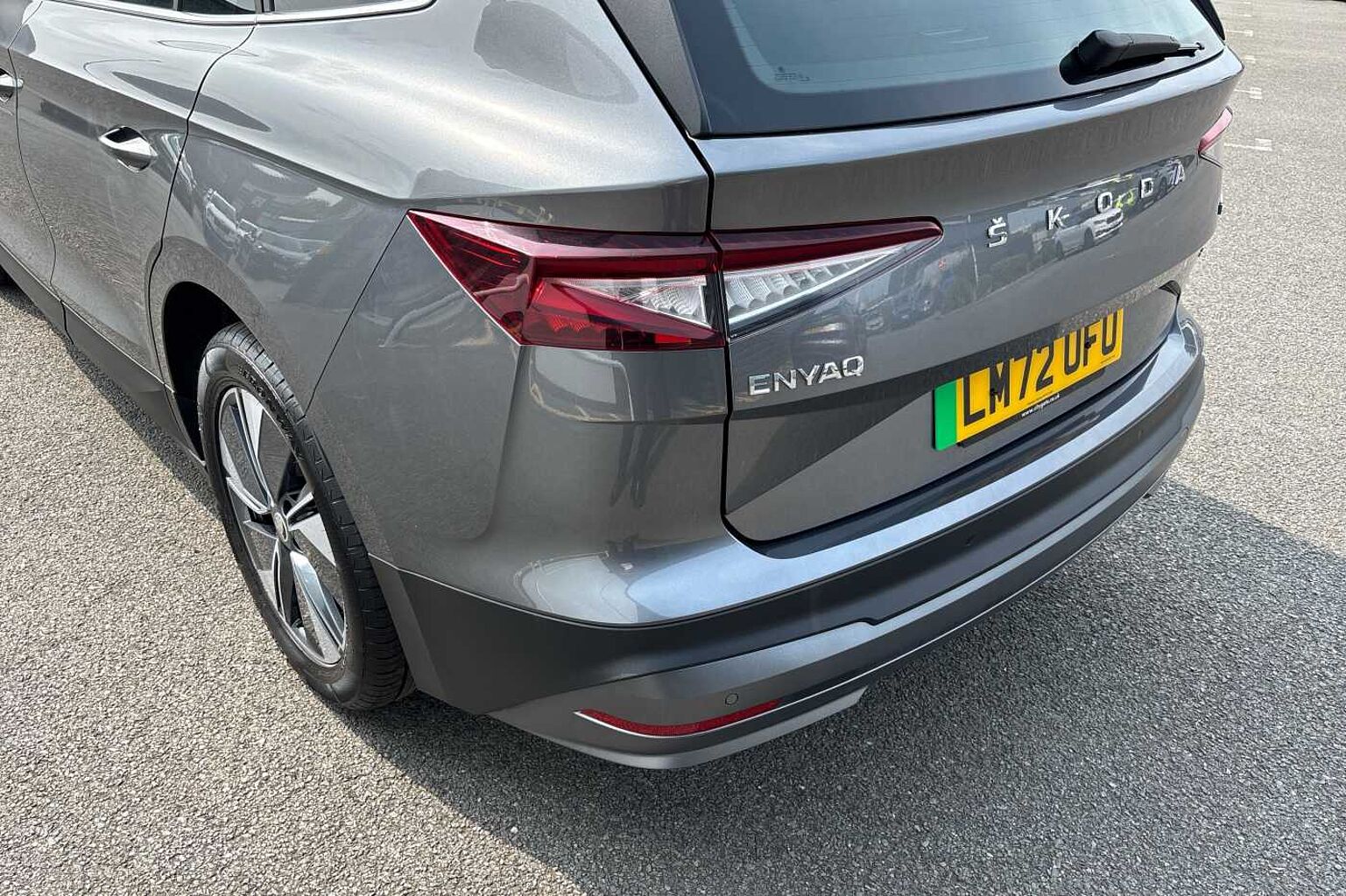 SKODA ENYAQ 150kW 80 ecoSuite 82kWh 5dr Auto [125kW]