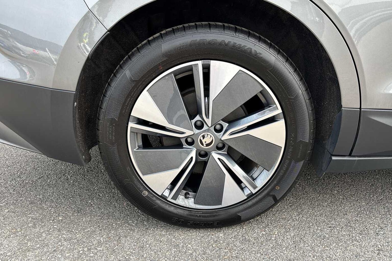 SKODA ENYAQ 150kW 80 ecoSuite 82kWh 5dr Auto [125kW]