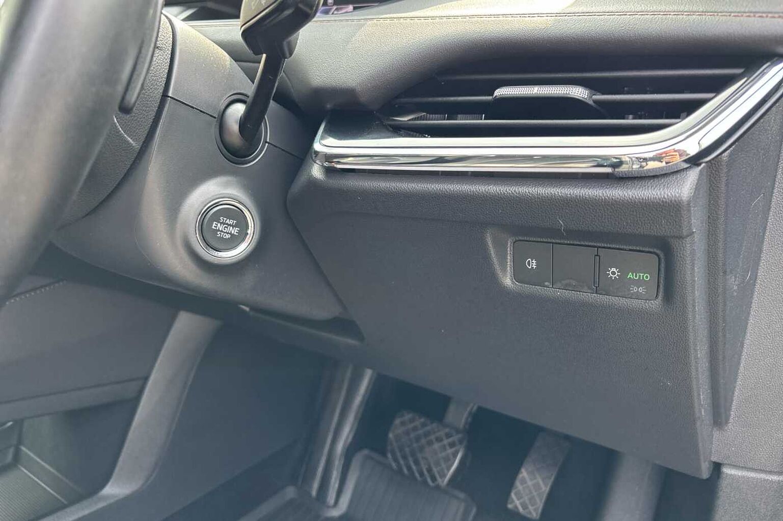 SKODA ENYAQ 150kW 80 ecoSuite 82kWh 5dr Auto [125kW]