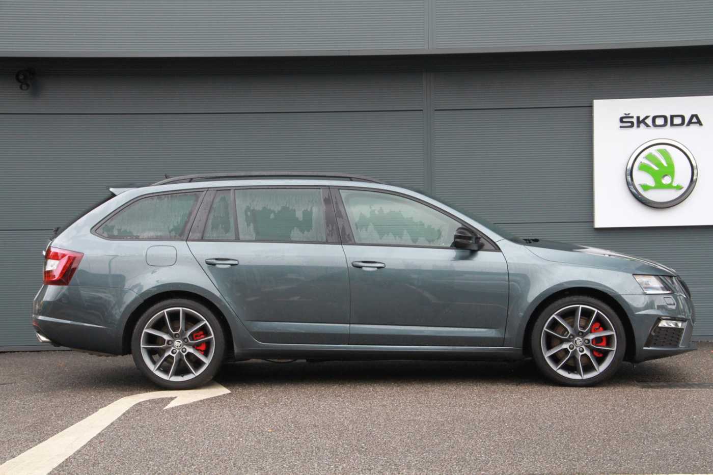 Find A Used Grey ŠKODA Octavia Estate vRS 2.0 TSI 245 PS DSG in ...