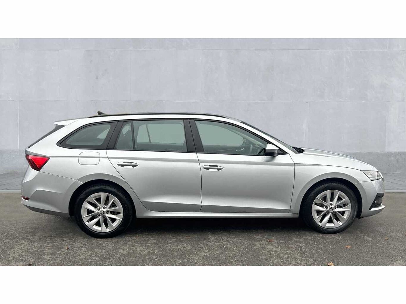 SKODA OCTAVIA Estate SE Technology 1.4 TSI iV 204 PS DSG